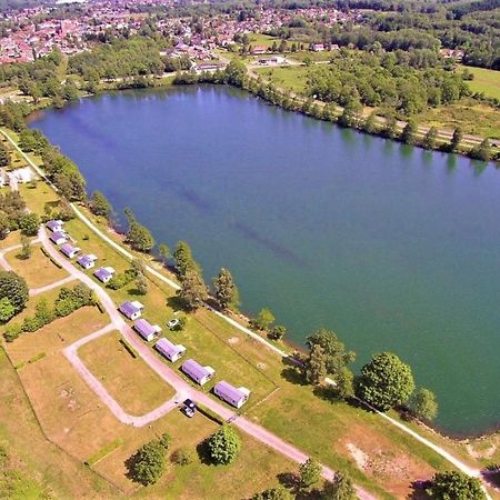 Camping Les Ballastieres - Vosges Du Sud Champagney Dış mekan fotoğraf